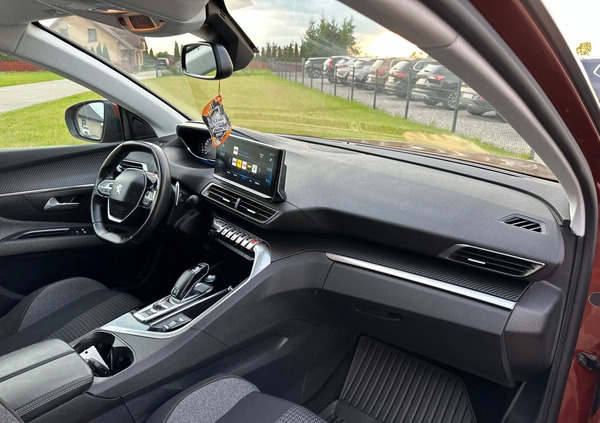 Peugeot 5008 cena 109900 przebieg: 139000, rok produkcji 2021 z Boguchwała małe 667